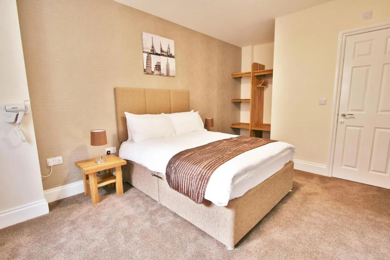 ***  New County Hotel & Serviced Apartments By Roomsbooked Gloucester Royaume-Uni
