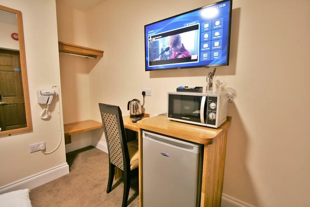 New County Hotel & Serviced Apartments By Roomsbooked Gloucester