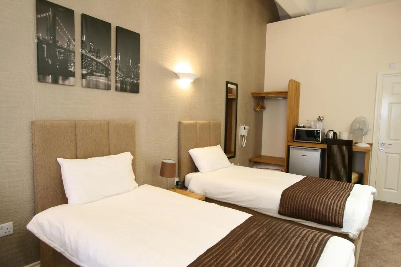 New County Hotel & Serviced Apartments By Roomsbooked Gloucester